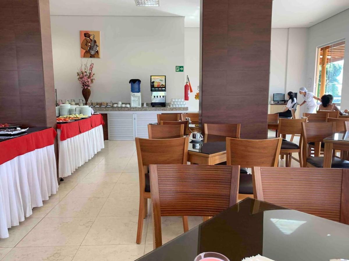 No Golden Dolphin Express Voce Ira Ter Momentos Espetaculares! Otel Caldas Novas Dış mekan fotoğraf